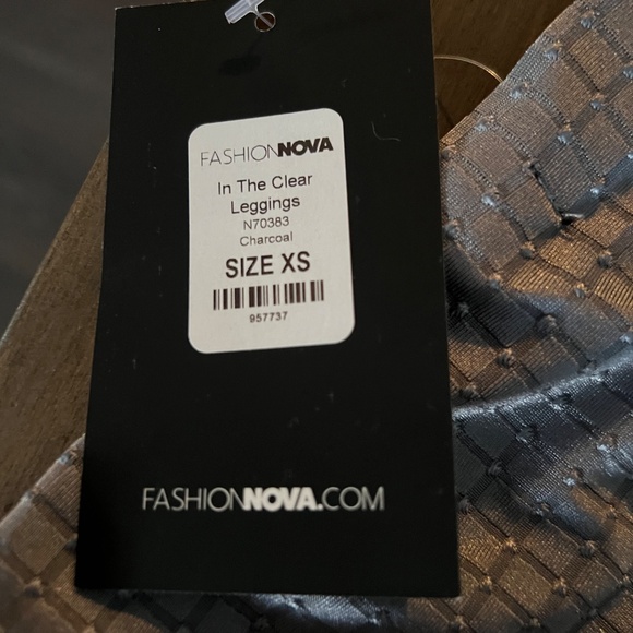 Leggings from Fashion Nova - Picture 5 of 5